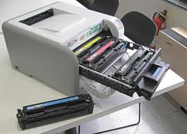 Đổ mực máy in màu HP CP1215